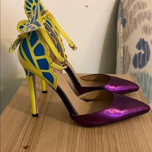 JoJo Fox butterfly pumps